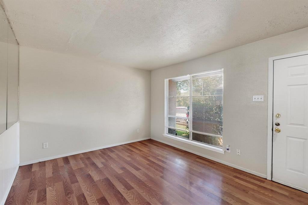 234 Rolling Hills Pl - Photo 7 of 38
