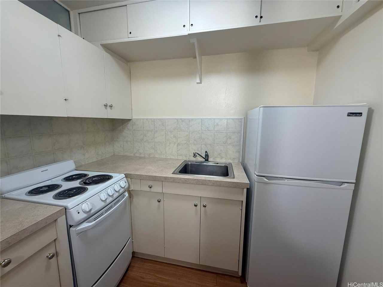 952 Ahana St #174 - Photo 4 of 5