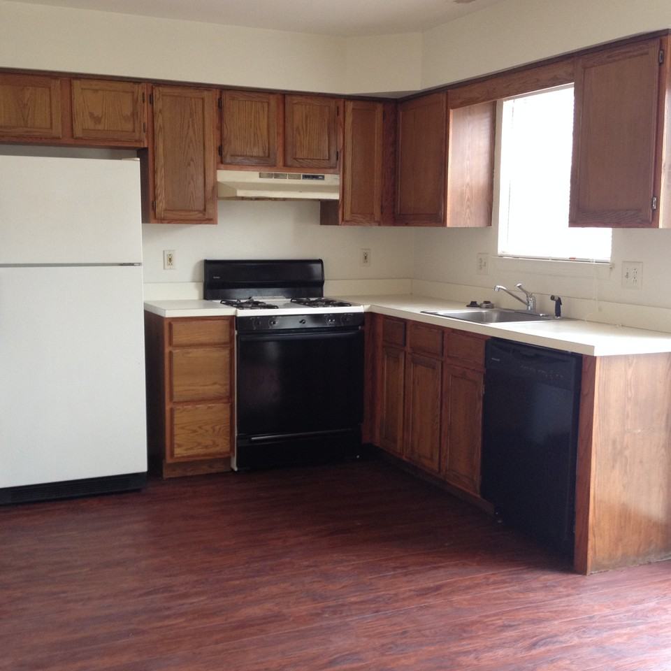 1301 Mason Run - Photo 3 of 9