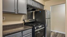 Oxford Manor - Photo 1 of 1