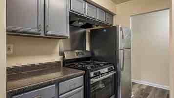featured image of 2607 Bowen Rd Se