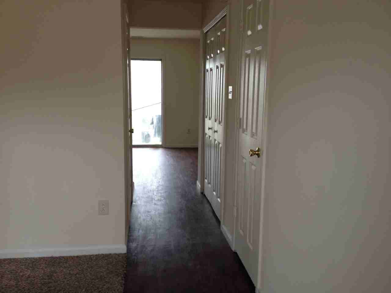 1301 Mason Run - Photo 2 of 9