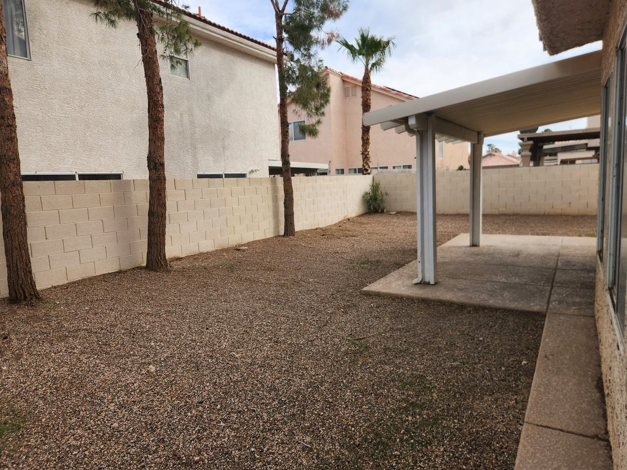 5724 Royal Castle Ln - Photo 6 of 28