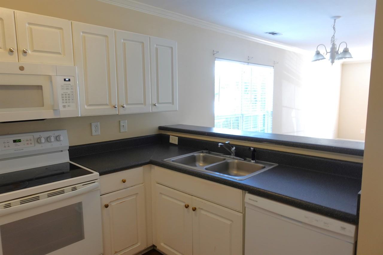 21 Rimmon Trl #01 - Photo 2 of 21