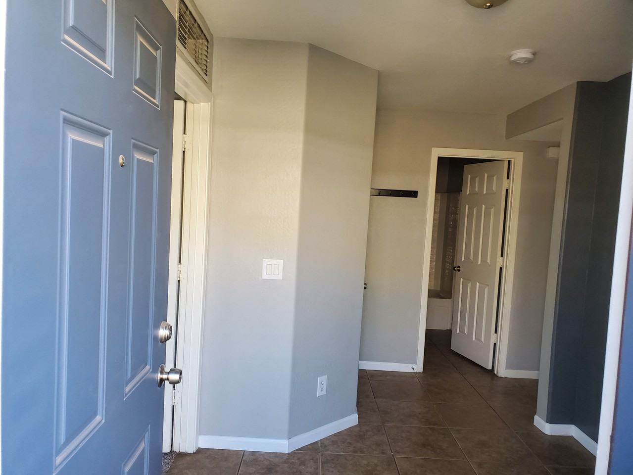 36521 W San Pedro Dr - Photo 3 of 33