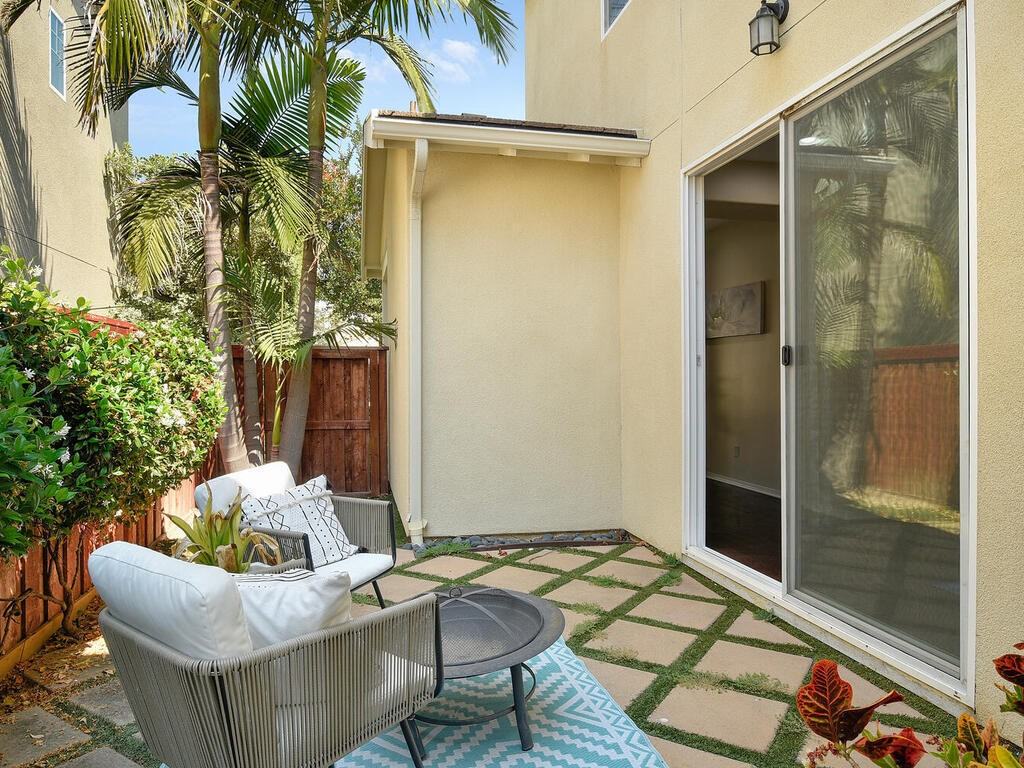 2354 Trellis St - Photo 4 of 14