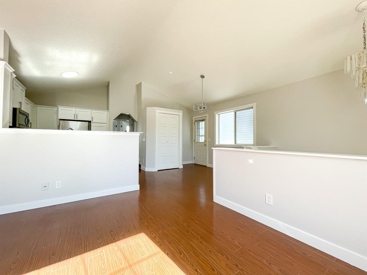 70 Martinbrook Link NE, Calgary - Photo 7 of 16