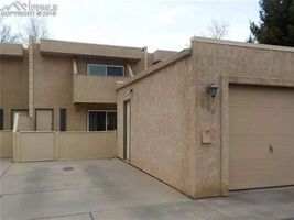 featured image of 694 Echo Ln