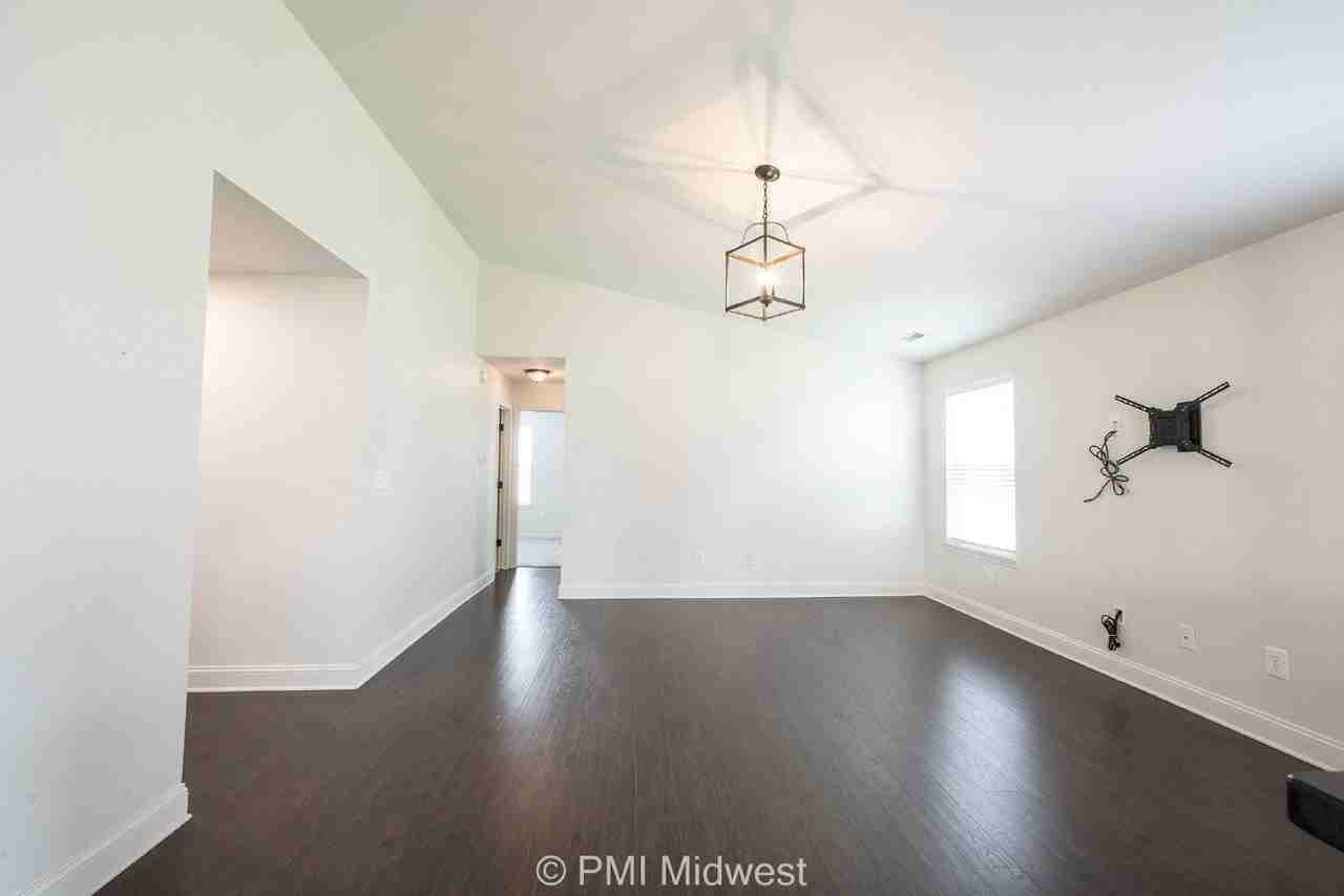 4266 Useppa Ct - Photo 4 of 35