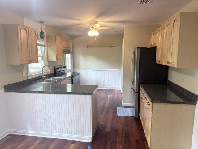 14709 Mill Spring Dr - Photo 5 of 18