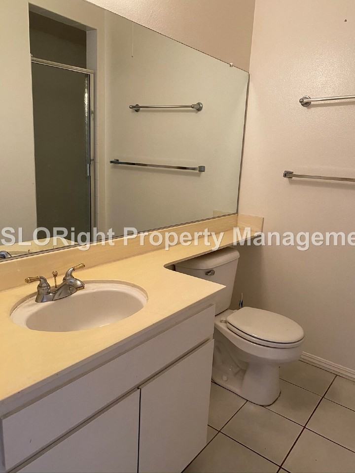 1351 Royal Way - Photo 6 of 13