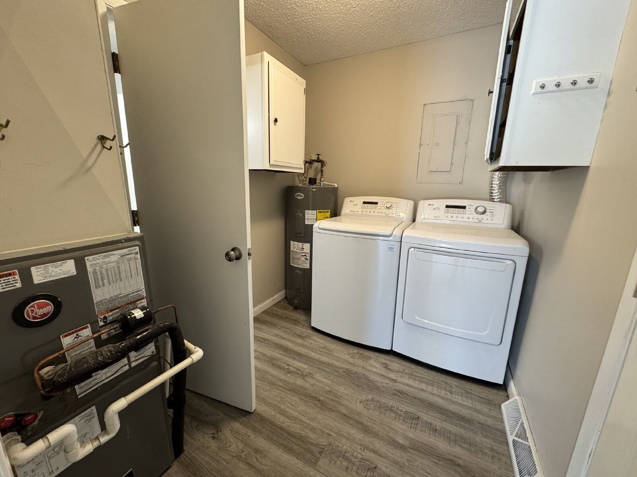 100 Hawkeye Way - Photo 5 of 19