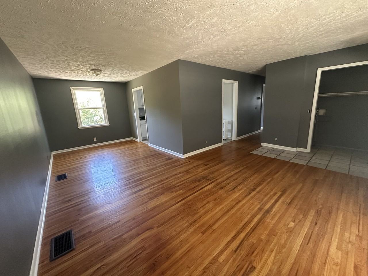 646 Briarwood Rd #A - Photo 2 of 12