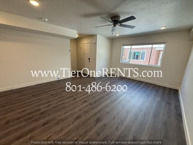 451 W 1025 S - Photo 3 of 17