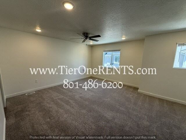 455 W 1025 S - Photo 5 of 17
