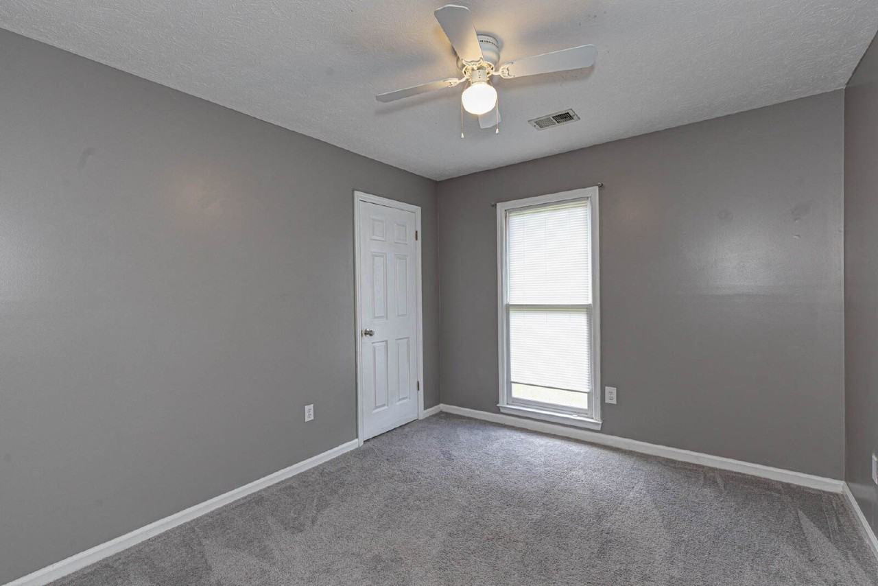 6913 Dorsey Dr - Photo 6 of 27