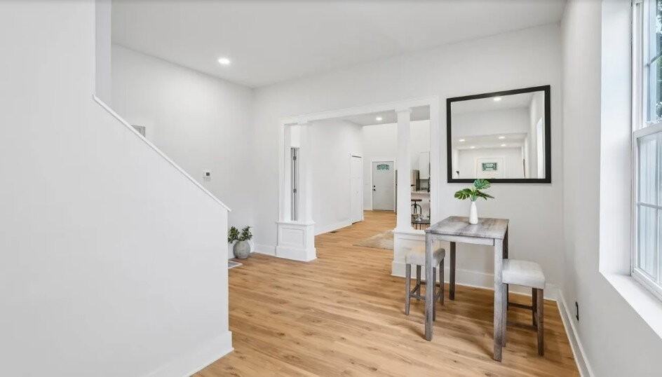 941 King Ave - Photo 7 of 17