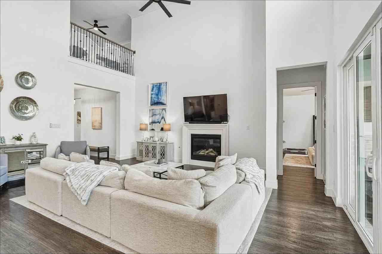 249 Observation Dr N - Photo 5 of 26