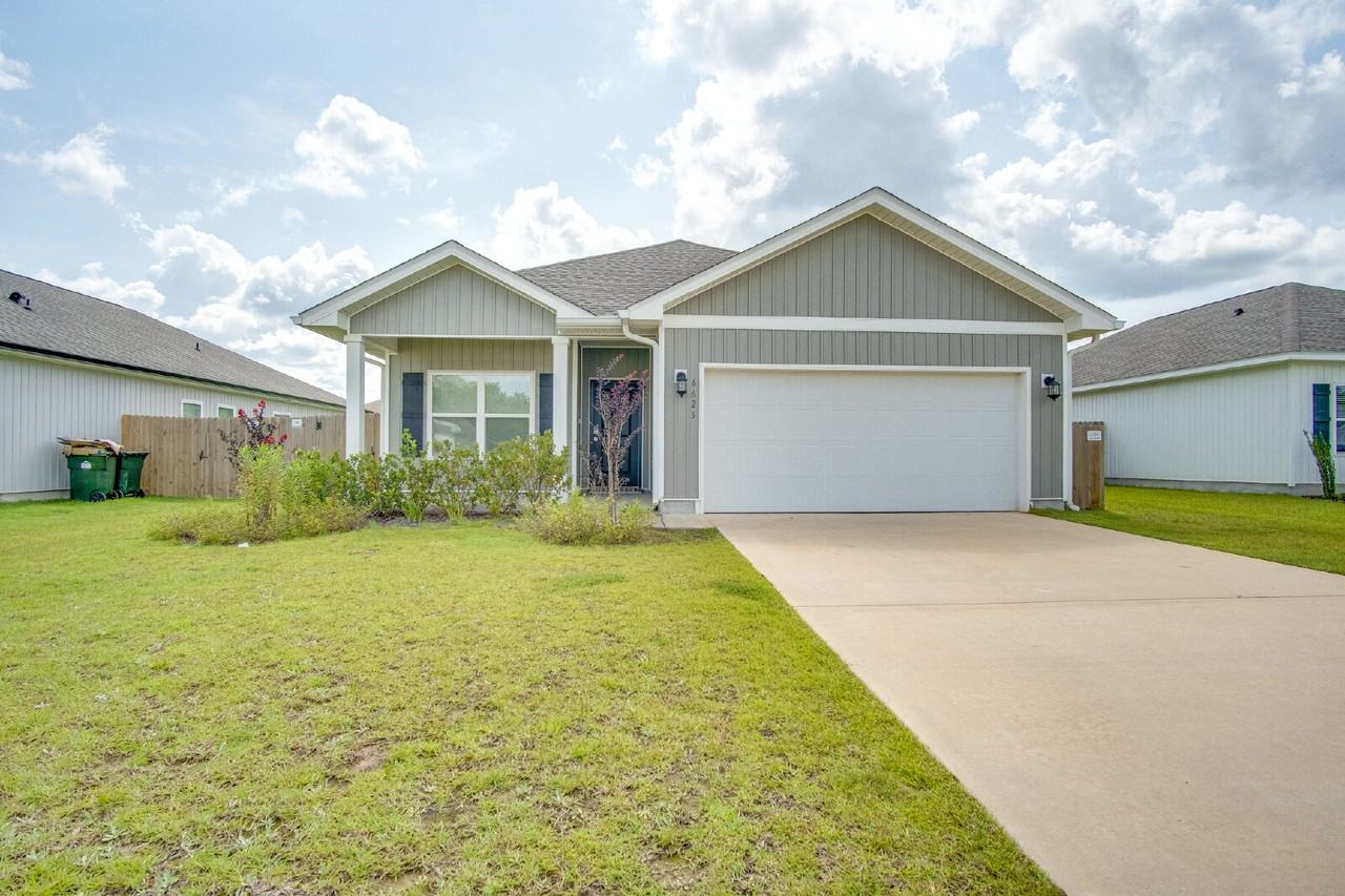 6625 Sun Tree Cir - Photo 2 of 32