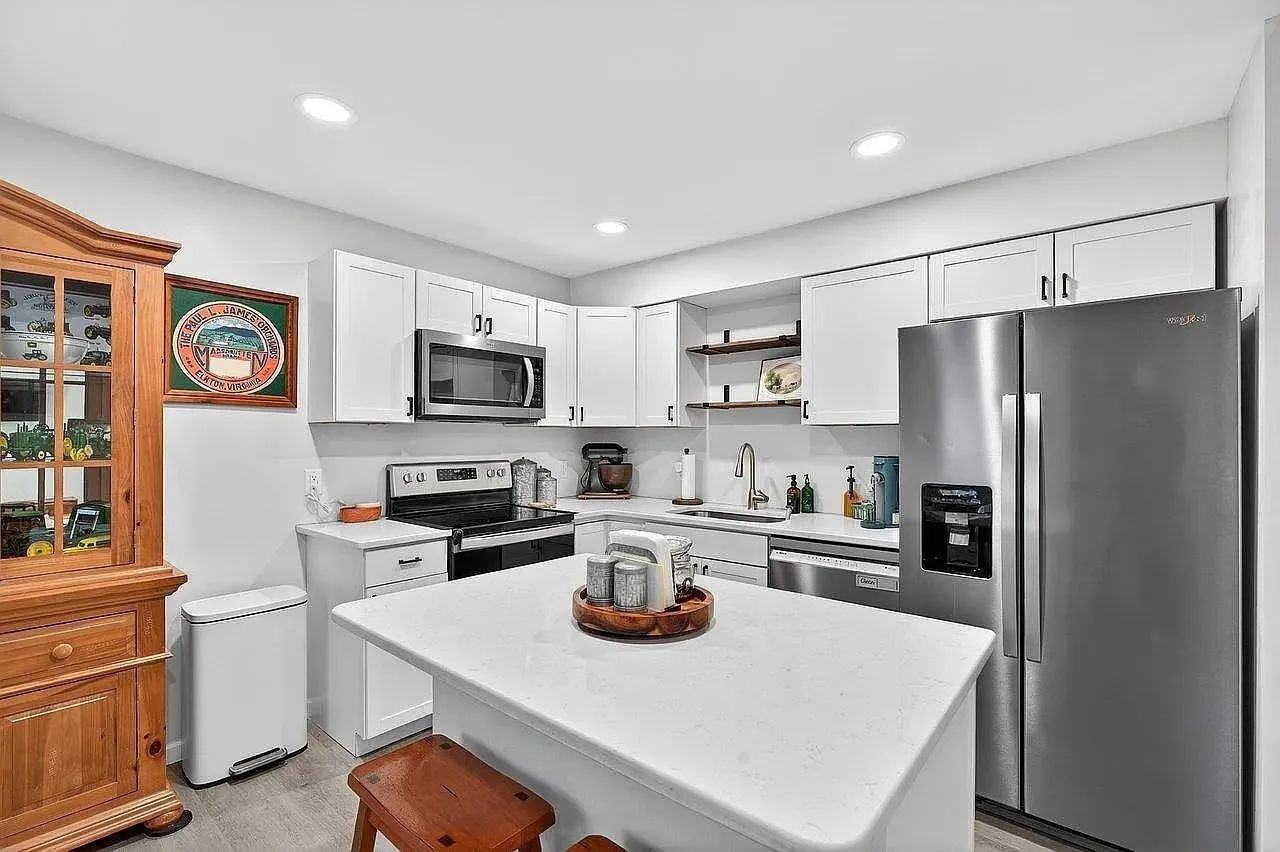 117 21st St - Photo 4 of 20