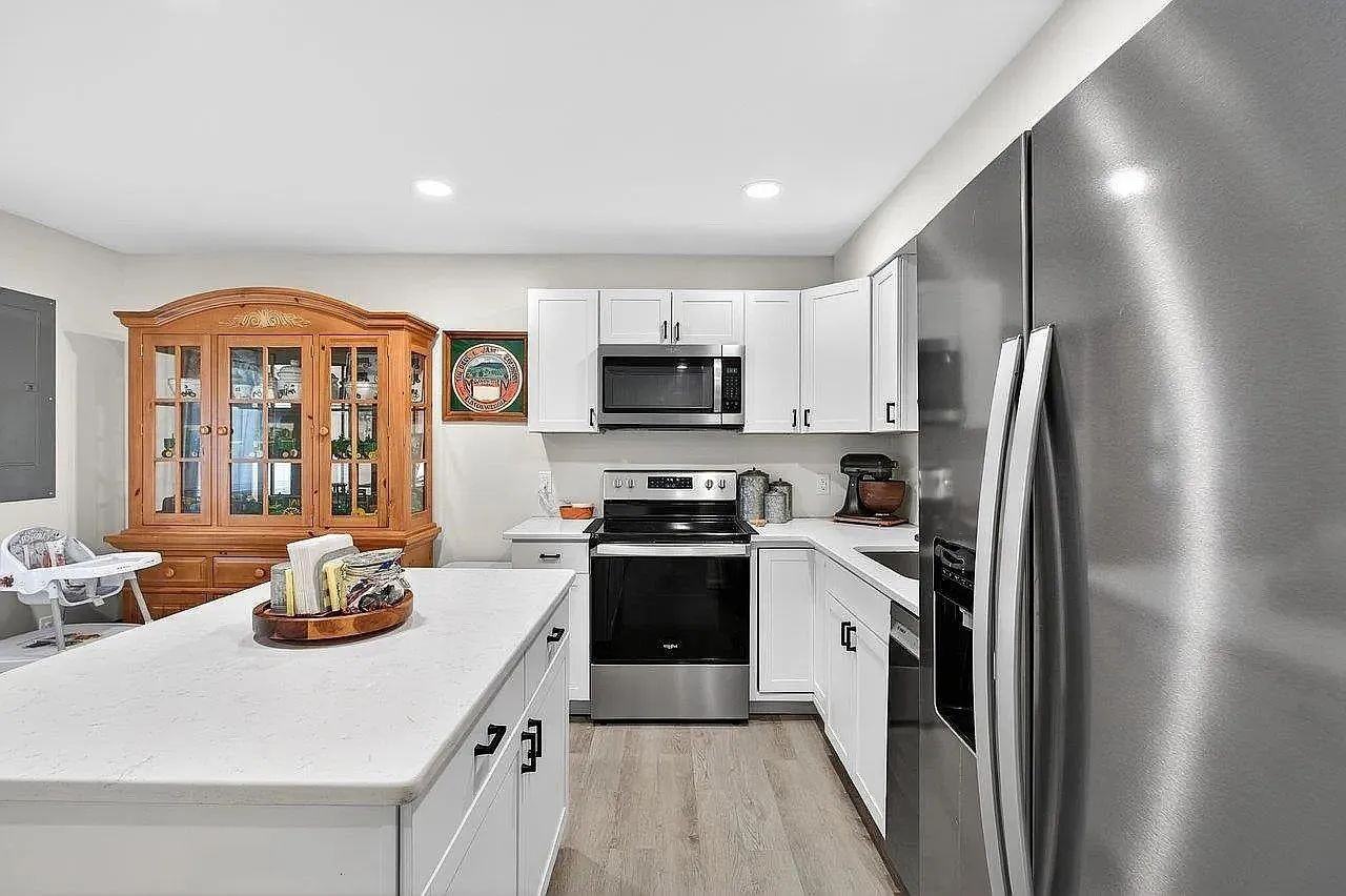 117 21st St - Photo 5 of 20