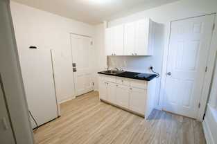 195 Albert St #3 - Photo 1 of 1