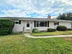 1903 5th St - Photo 1 of 1