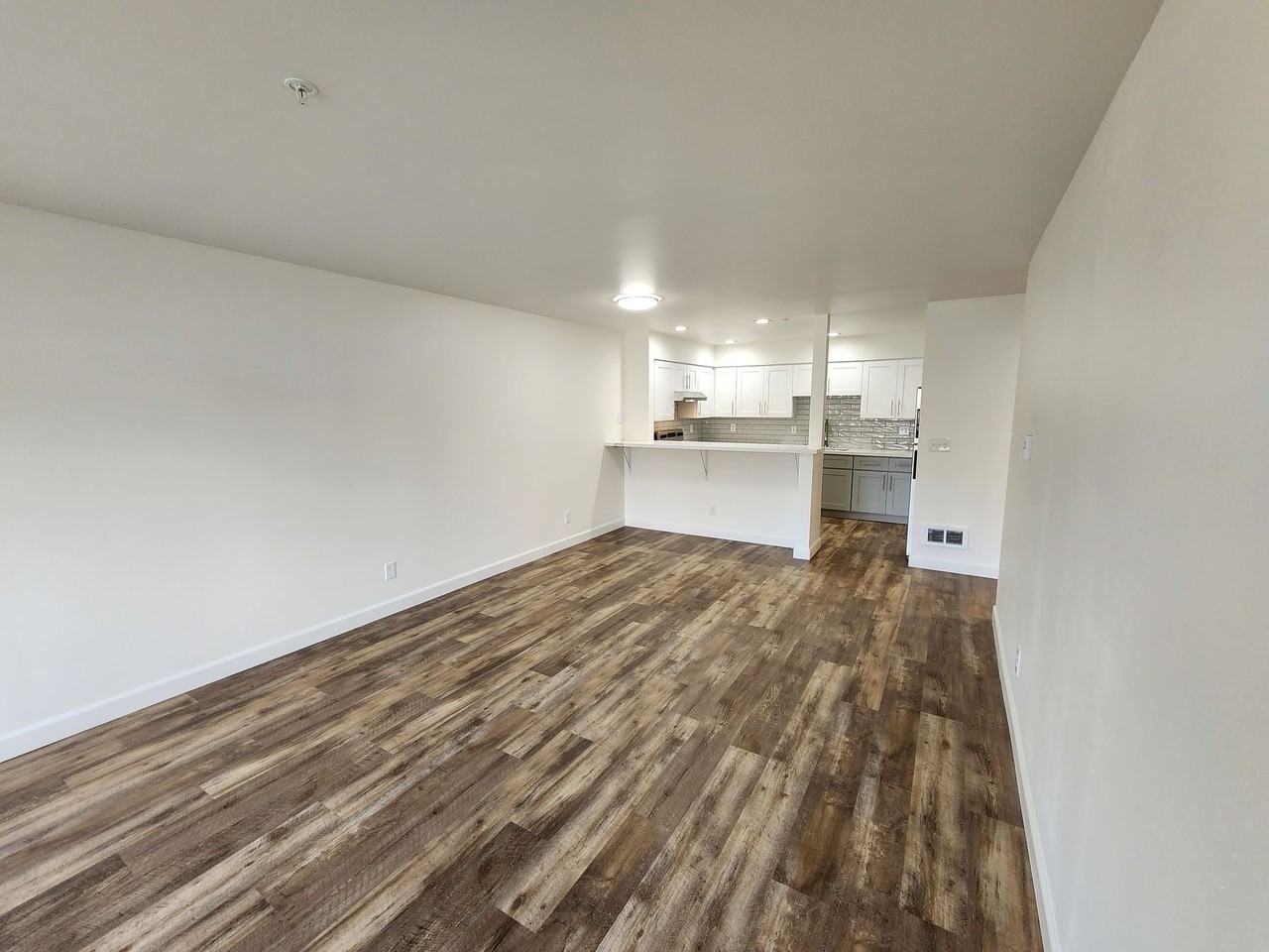Issaquah Valley Place - Photo 6 of 13