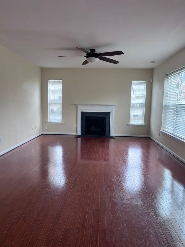 13 Hampshire Glen Pkwy - Photo 5 of 33