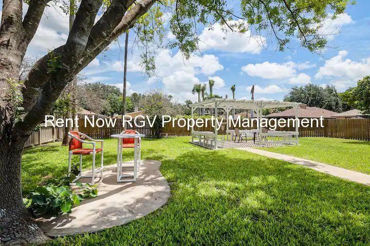 312 Xanthisma Ave #NA - Photo 3 of 16