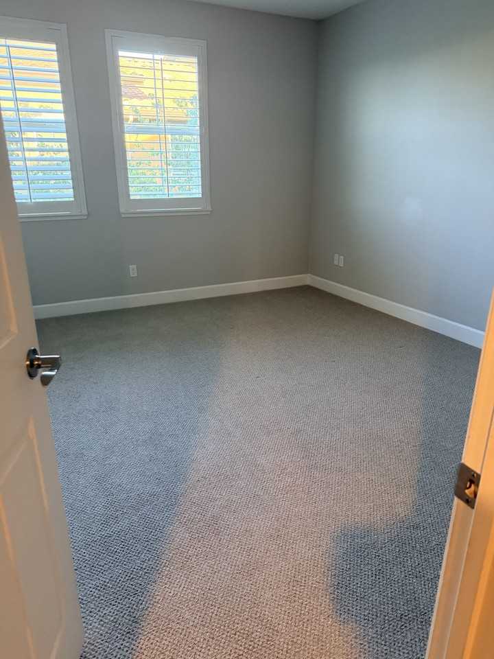 472 Rialto Pl #NA - Photo 5 of 10