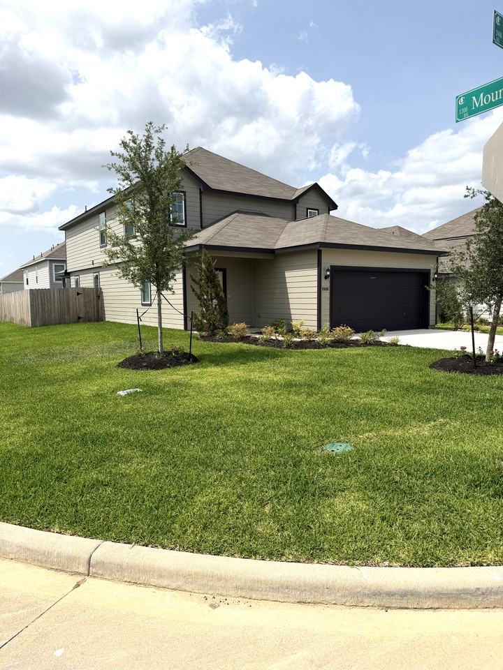 2405 Bray Head Dr #NA - Photo 2 of 23