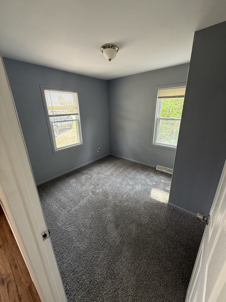 378 Waldon Rd #NA - Photo 7 of 15