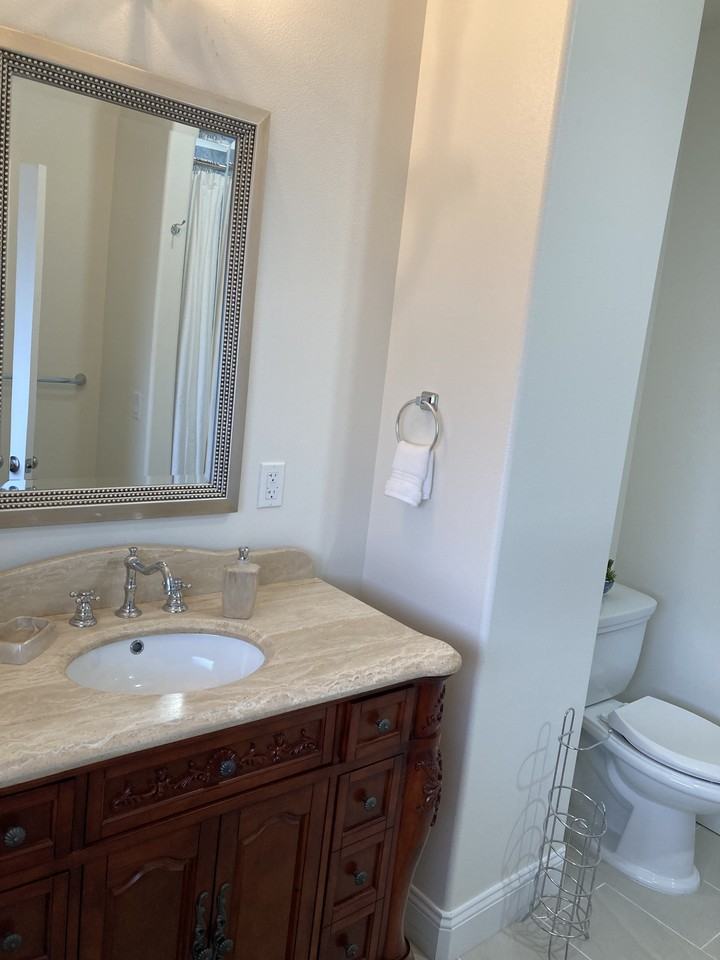 5735 Ne Rodney Ave #NA - Photo 4 of 20