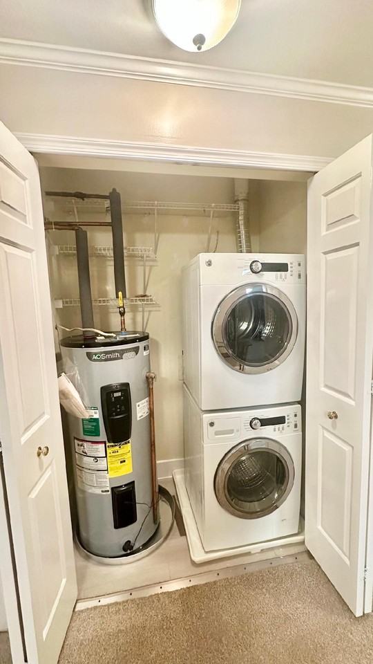 244 S Reynolds St #306 - Photo 2 of 27