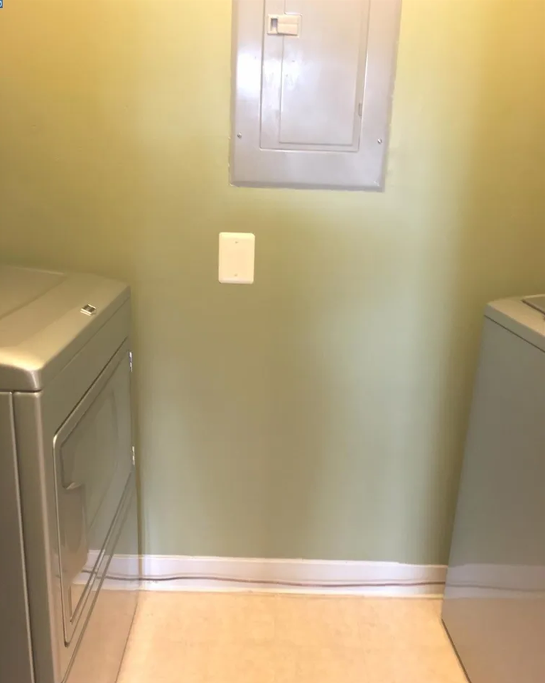 1104 Barbaras Ct #1104BARB - Photo 3 of 20