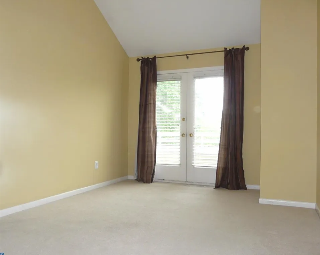 1104 Barbaras Ct #1104BARB - Photo 5 of 20