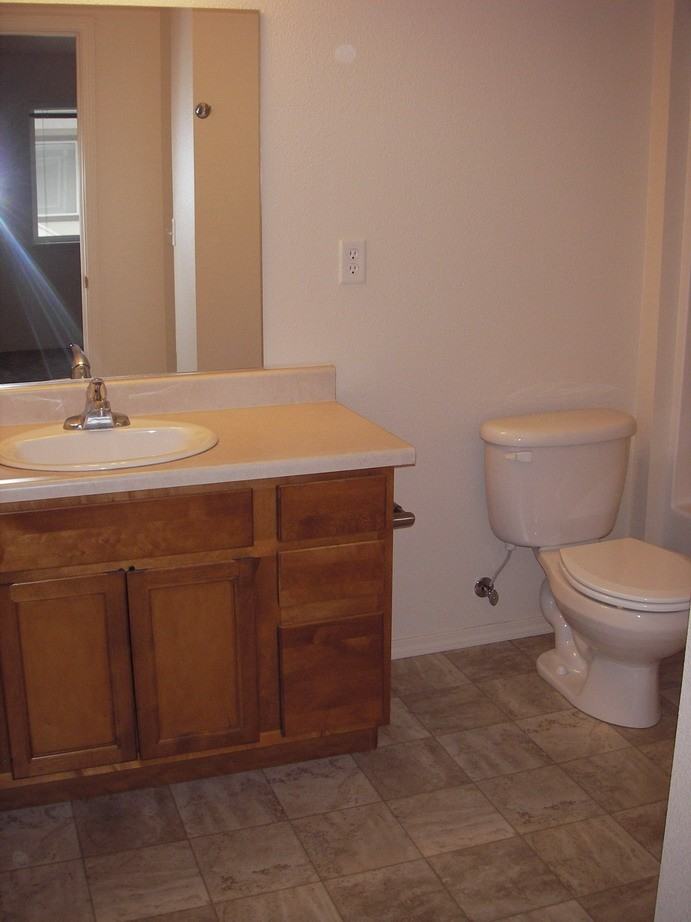 525 Western Ave #102 - Photo 4 of 7
