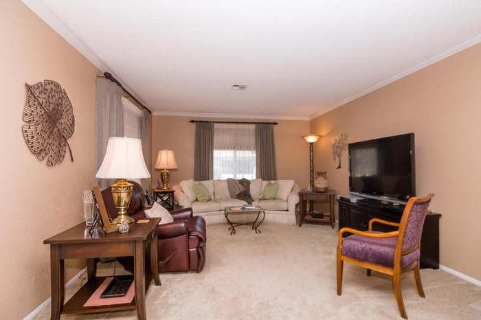 419 Makin Ave #NA - Photo 3 of 17