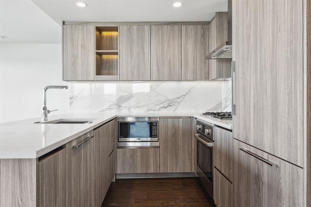 4880 Lougheed Highway #500X - Photo 7 of 16