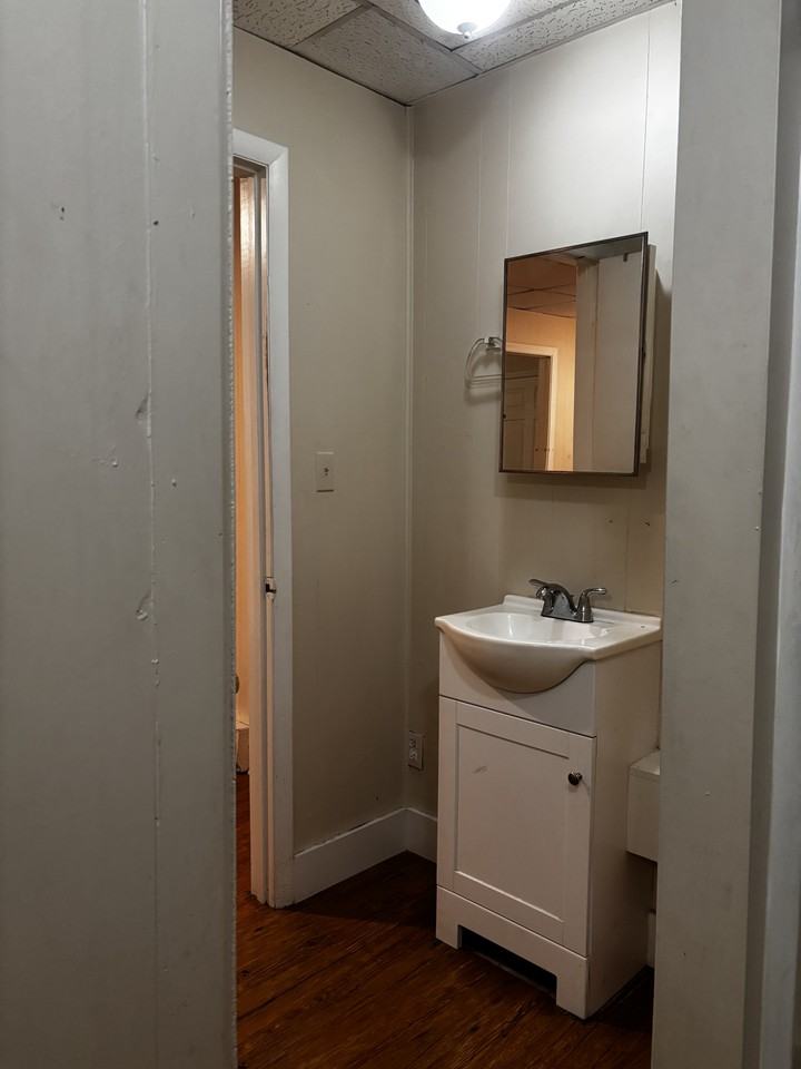 13 Newfound St #A - Photo 4 of 17