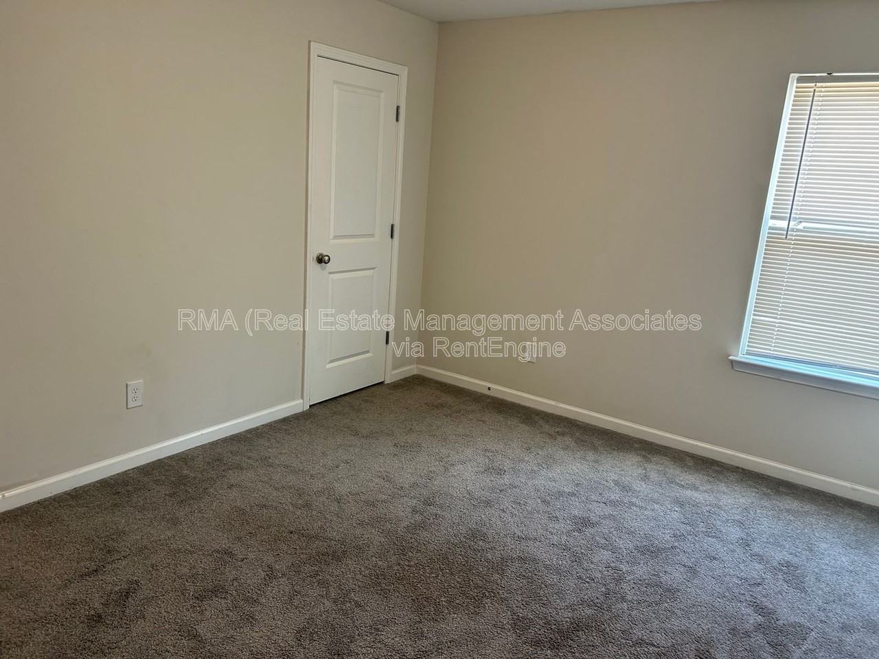 156 Meadowbrooke Dr - Photo 5 of 9