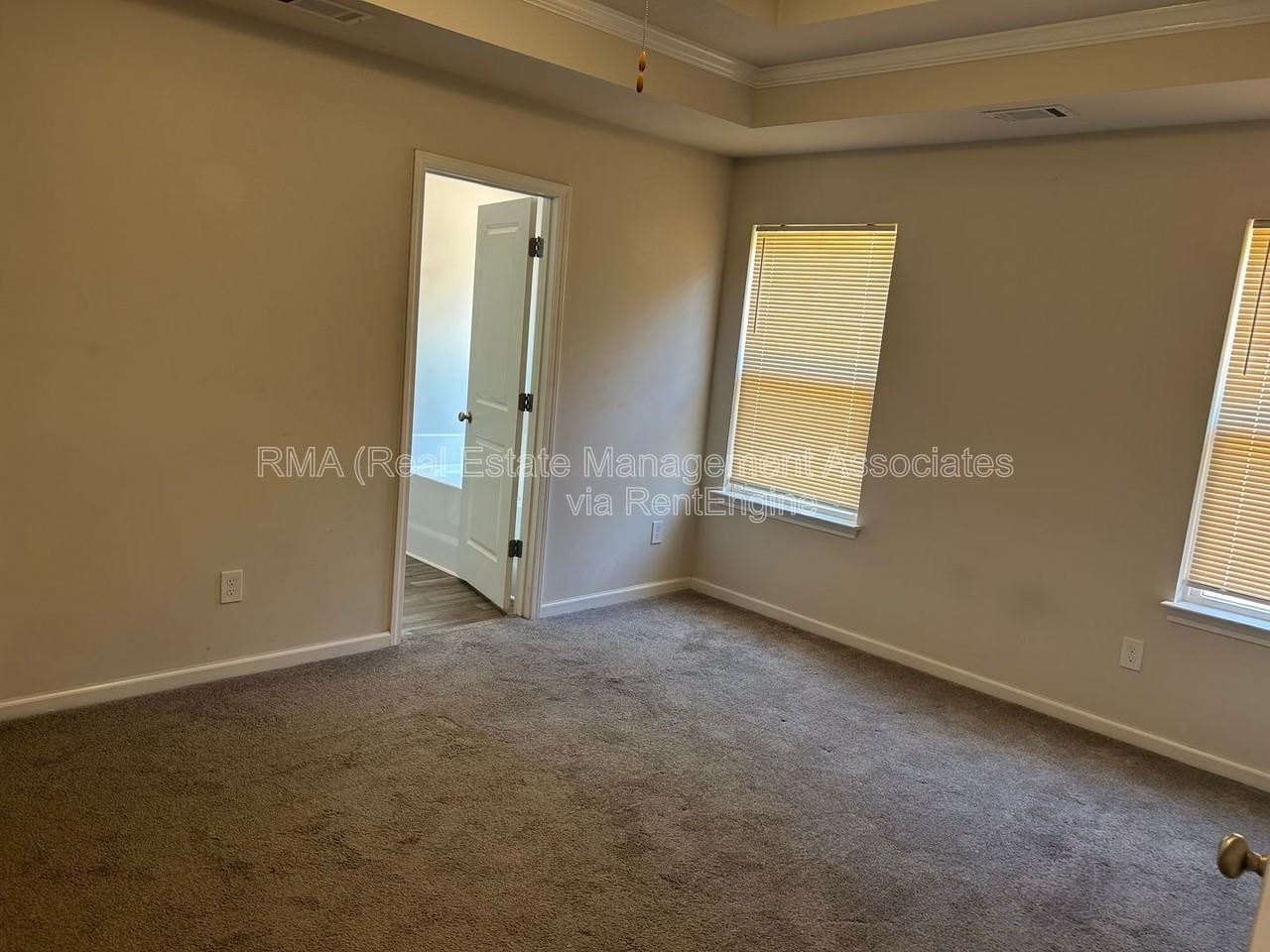 156 Meadowbrooke Dr - Photo 7 of 9
