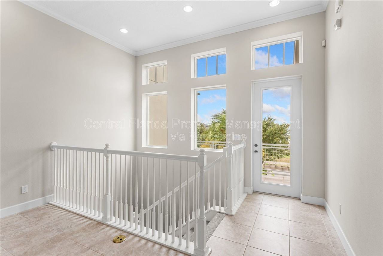 13433 Granger Ave #1 - Photo 4 of 25