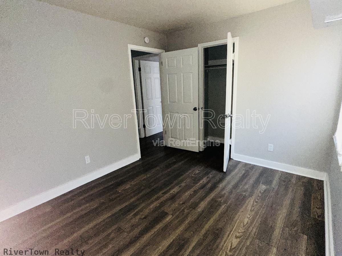 1706 Combs St - Photo 7 of 17