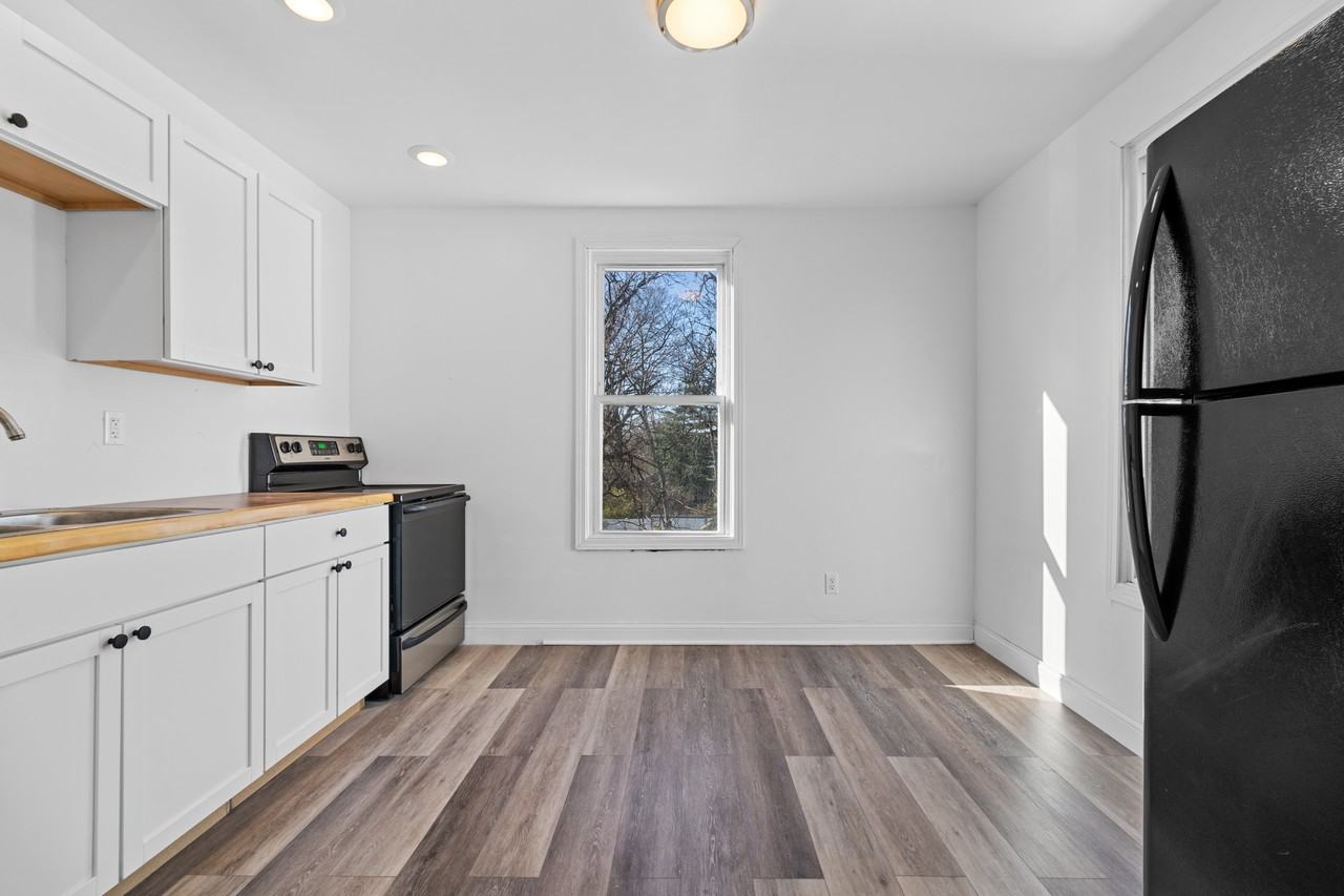 4721 Section Ave #B - Photo 2 of 15