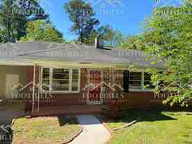 411 Camellia Dr - Photo 1 of 1