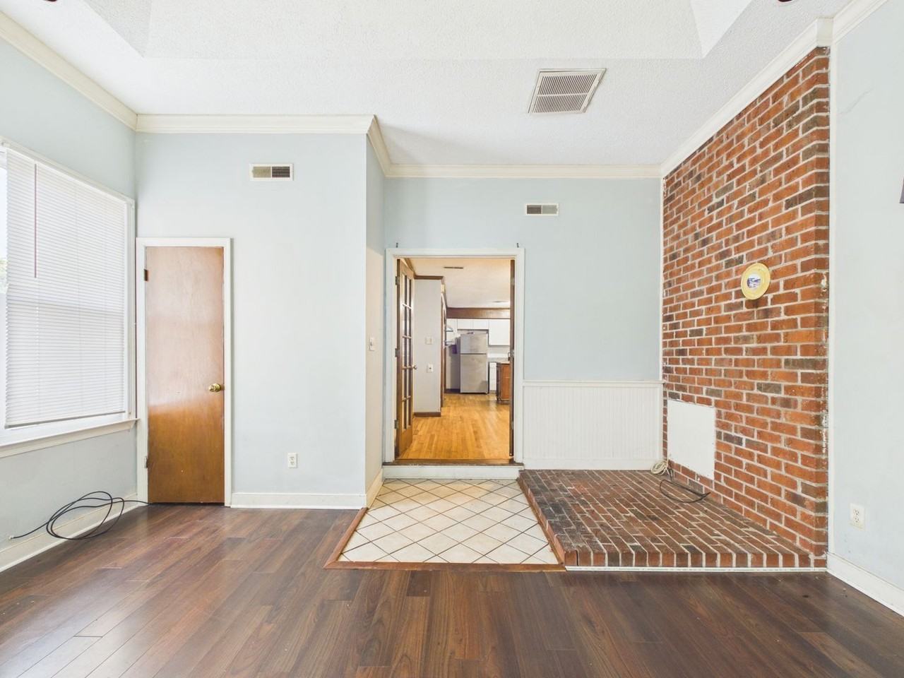124 Henrico St - Photo 6 of 19