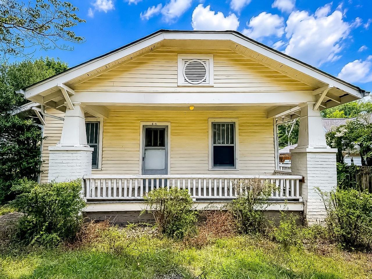 615 Barton Ave - Photo 4 of 21
