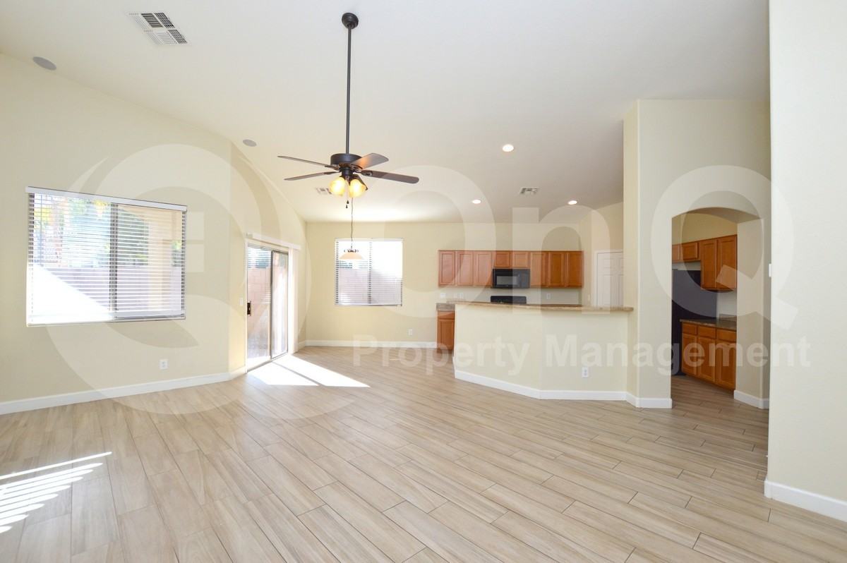 2973 E Indian Wells Pl - Photo 3 of 25